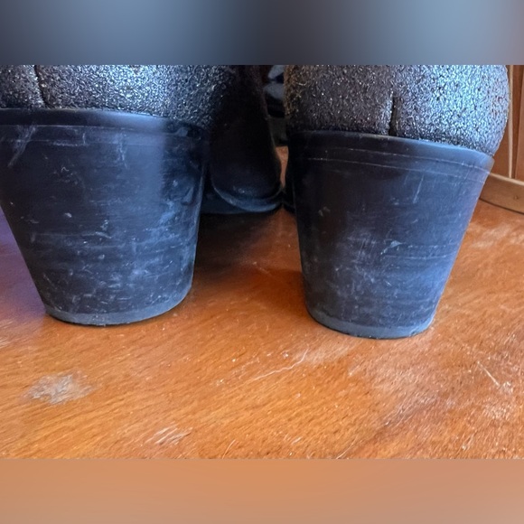 Frye metallic ankle boots size 8.5 - Picture 7 of 7